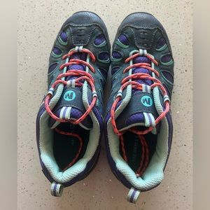 Merrell kids hiking shoes